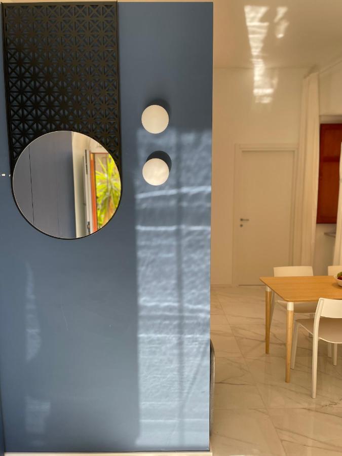 Pierrot E La Luna House Salerno Centro Buitenkant foto